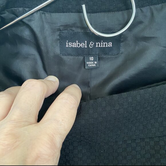 Classic Women's Black 2-piece Skirt Suit / Size 10 / Vintage-Inspired Jackie O - Picture 4 of 8